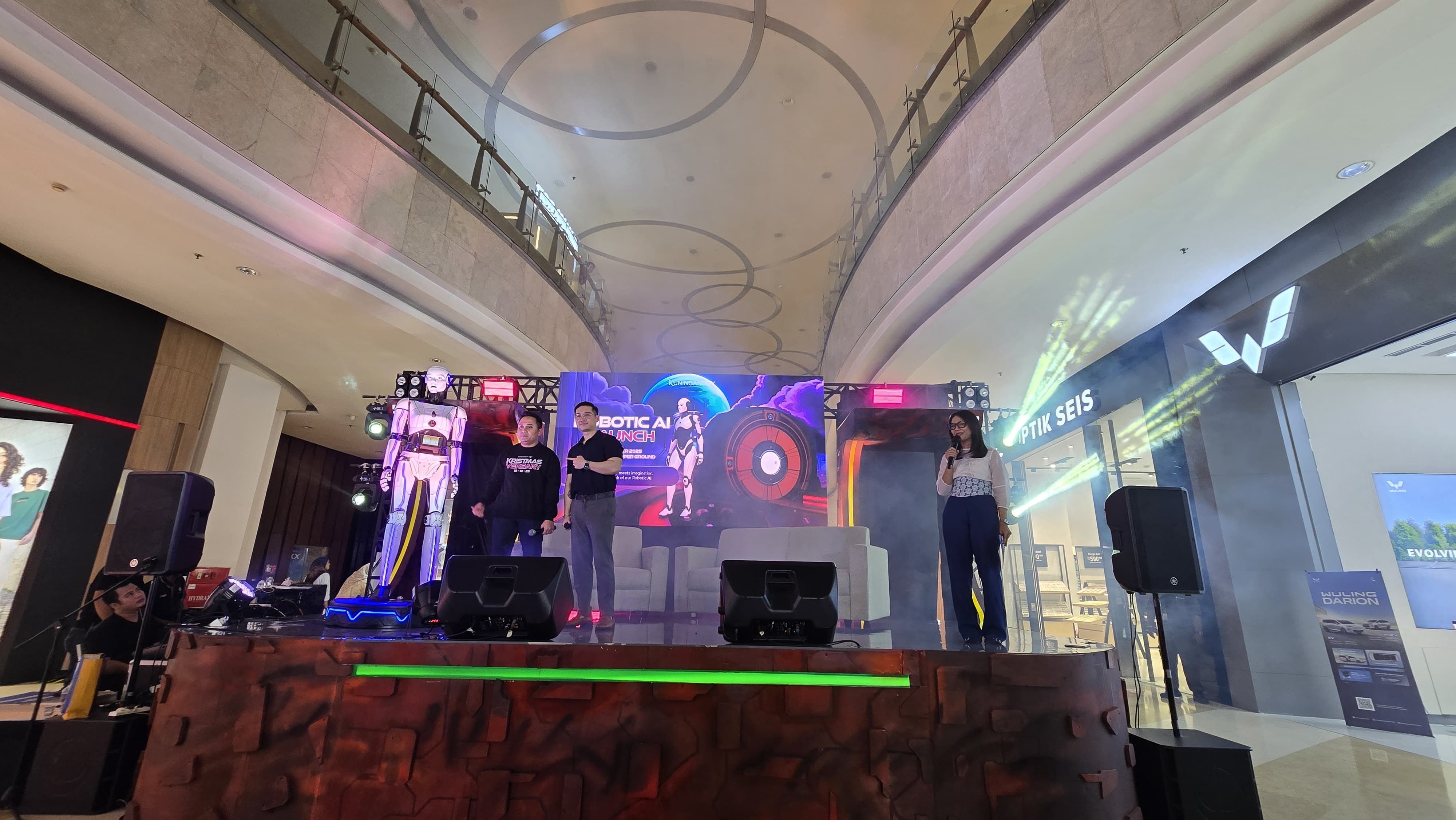 Liburan Futuristik! 6 Kegiatan Seru Akhir Tahun di Kuningan City Mall Bareng Robot AI Airy