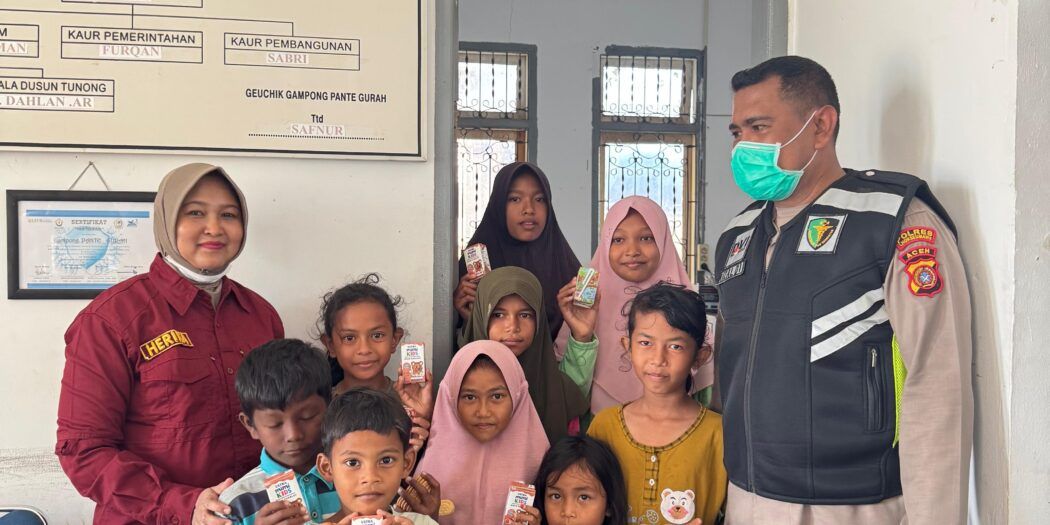 Polres Lhokseumawe Gelar Trauma Healing & Pengobatan Gratis untuk Korban Banjir