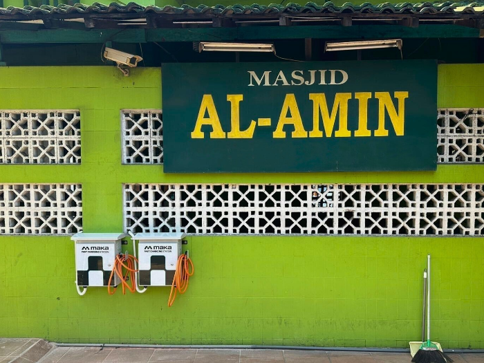 MAKA Motors Sebar 70 Fast Charging di 33 Lokasi, Dari Warteg hingga Masjid