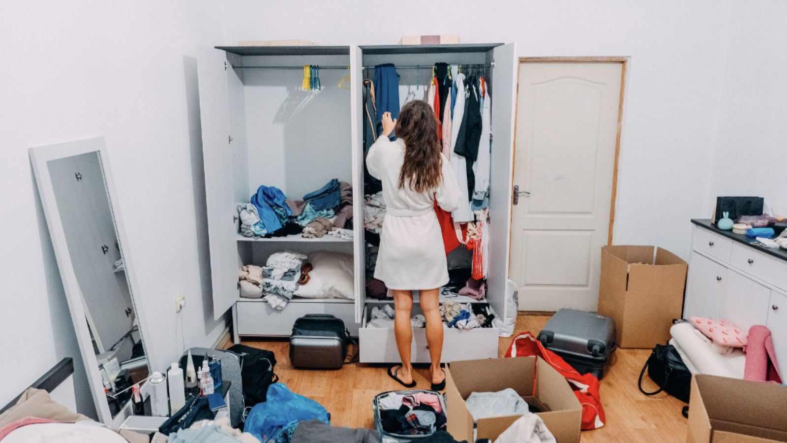 Memanfaatkan Akhir Tahun untuk Decluttering: Mengurangi Beban Emosional dan Fisik