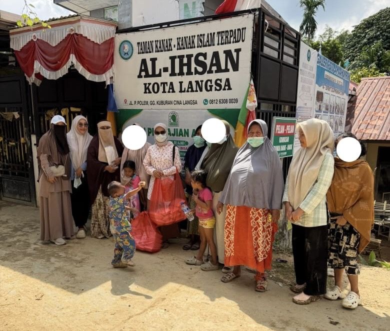 Dari Penyintas Jadi Relawan, Dara Ayuwi Bantu Korban Banjir Aceh