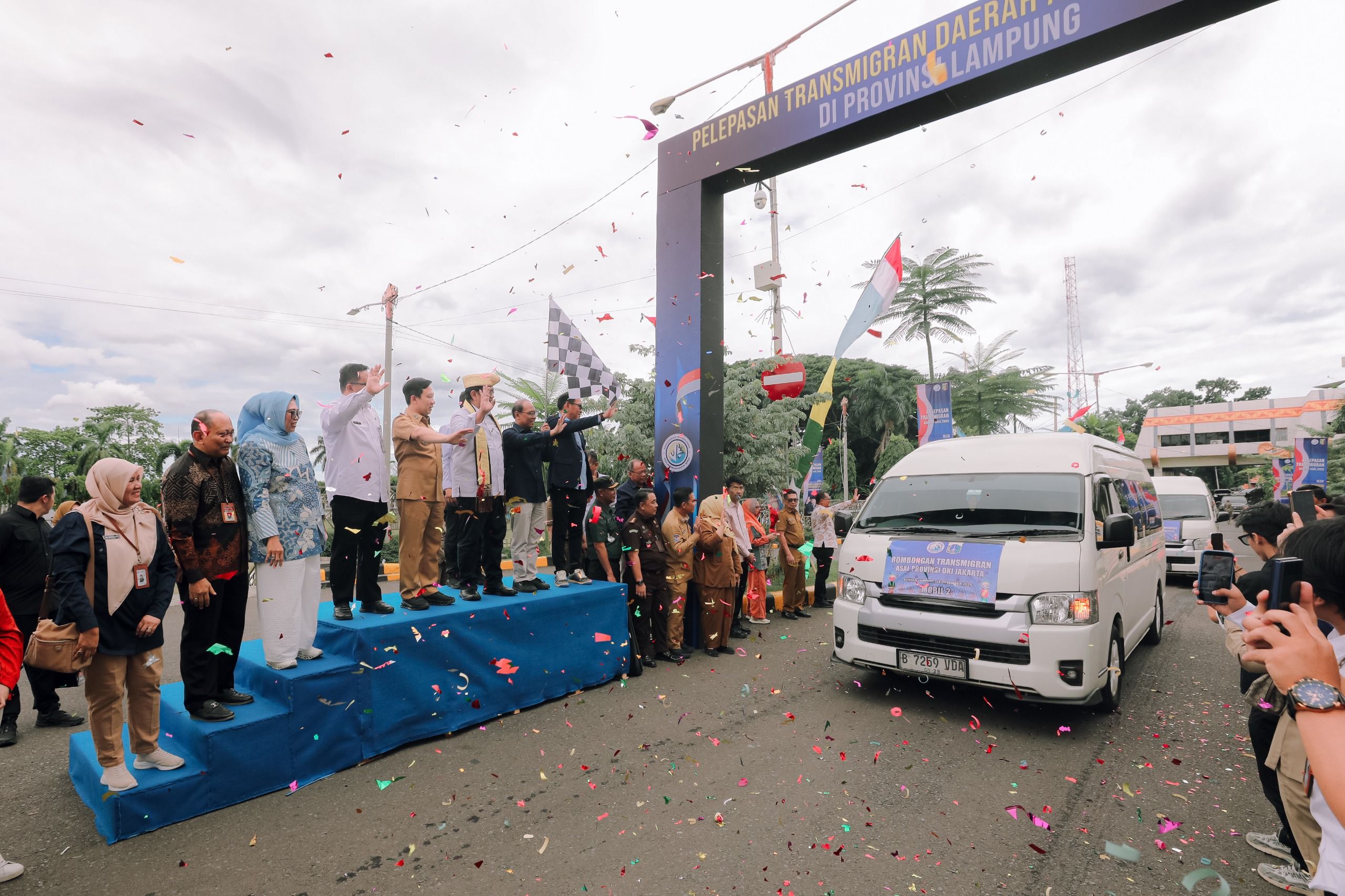 Sejumlah Warga Lampung Ikut Program Transmigrasi ke Luar Daerah