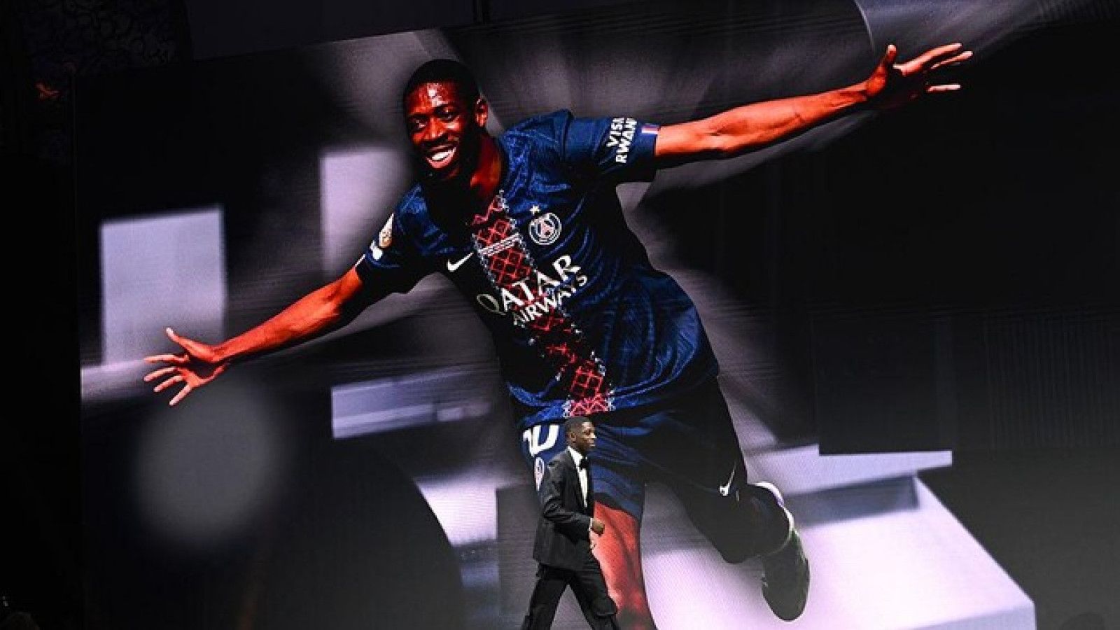 Ousmane Dembele Raih Gelar Pemain Terbaik FIFA 2025 di Doha
