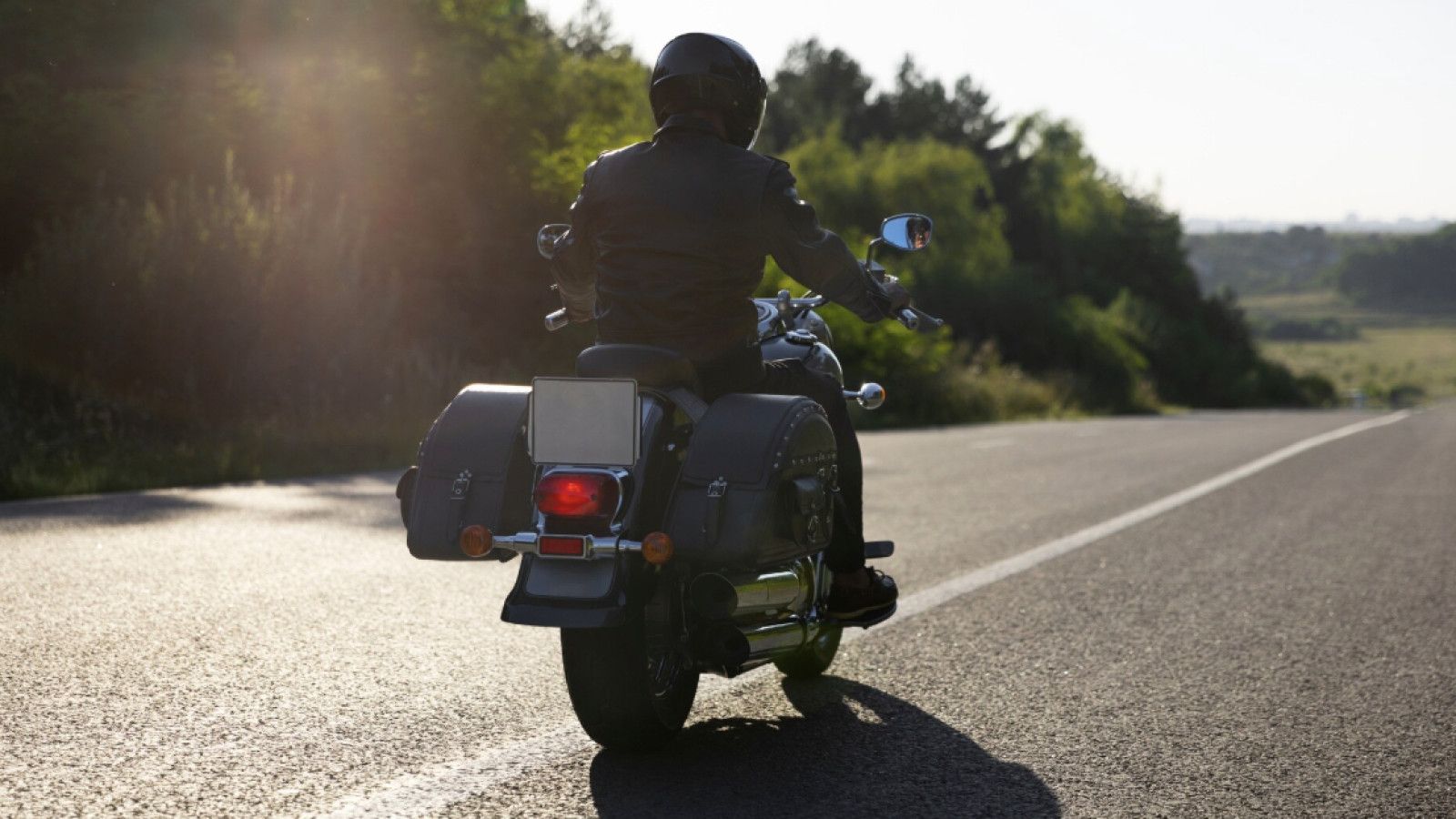 Persiapan Optimal untuk Liburan Jauh Menggunakan Motor