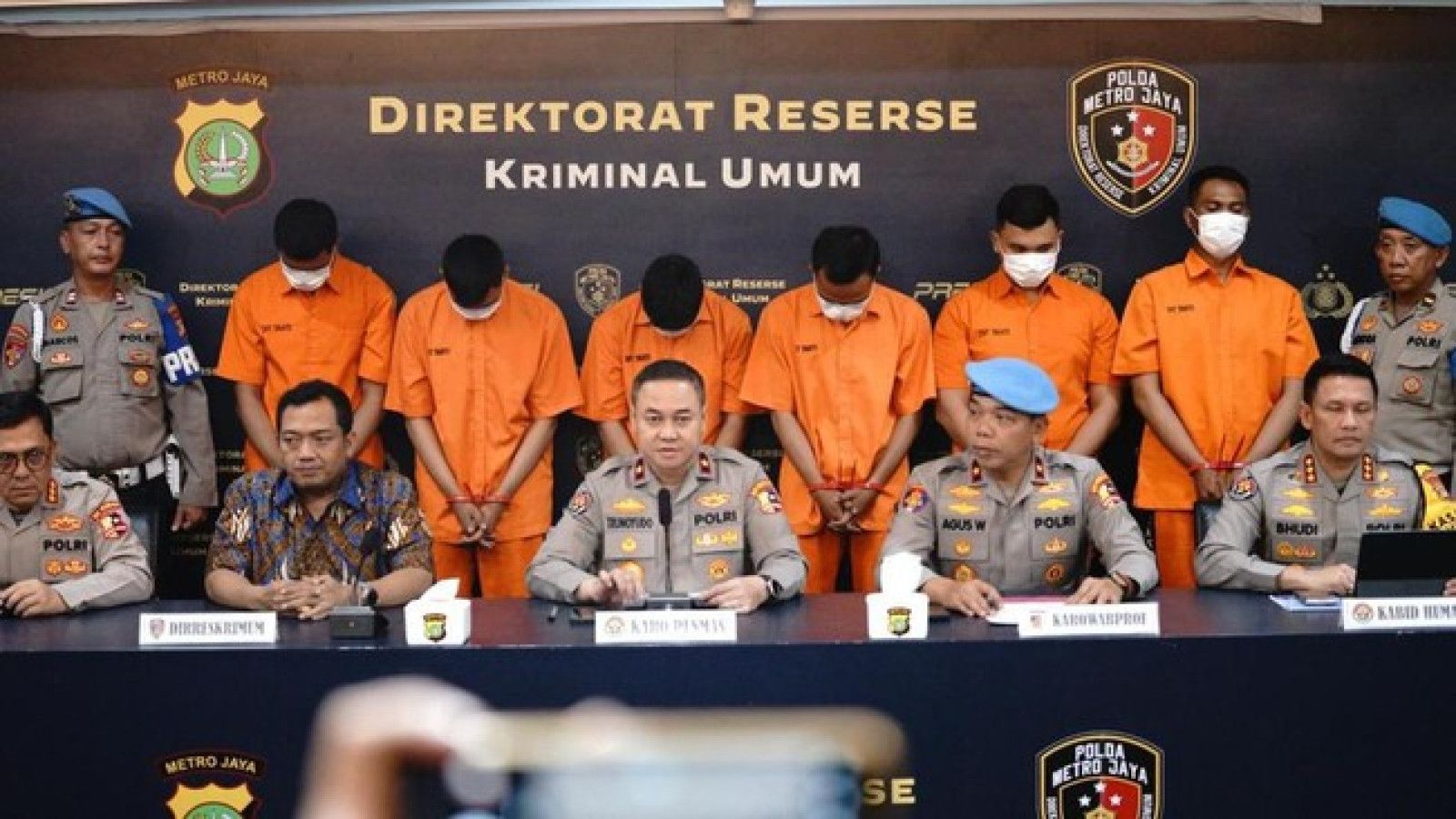 Pemecatan Brigadir IAM dan Bripda AMZ Usai Kasus Pengeroyokan di Kalibata