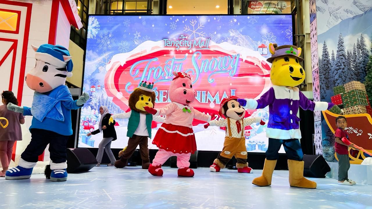 Menyambut Nataru, Tangcity Mall Hadirkan Sensasi Salju di Tengah Kota Lewat “Frosty Snowy Frenznimal”