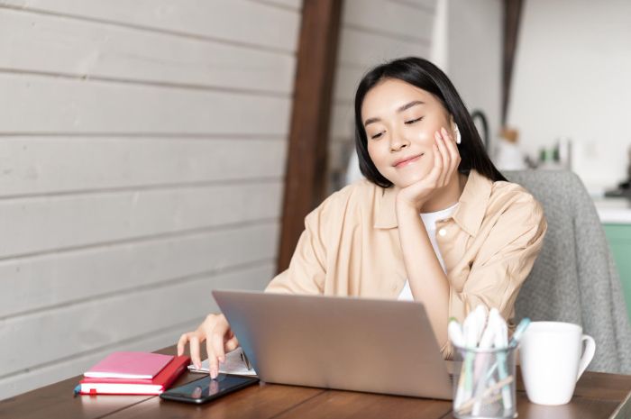 111 Caption Bahasa Inggris tentang Work Life Balance, Lucu!