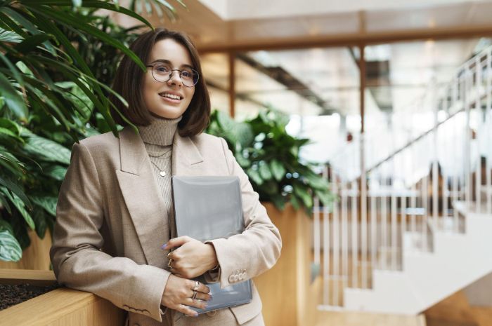 17 Caption Singkat tentang Wanita Pejuang dalam Bahasa Inggris yang Super Empowering dan Estetik