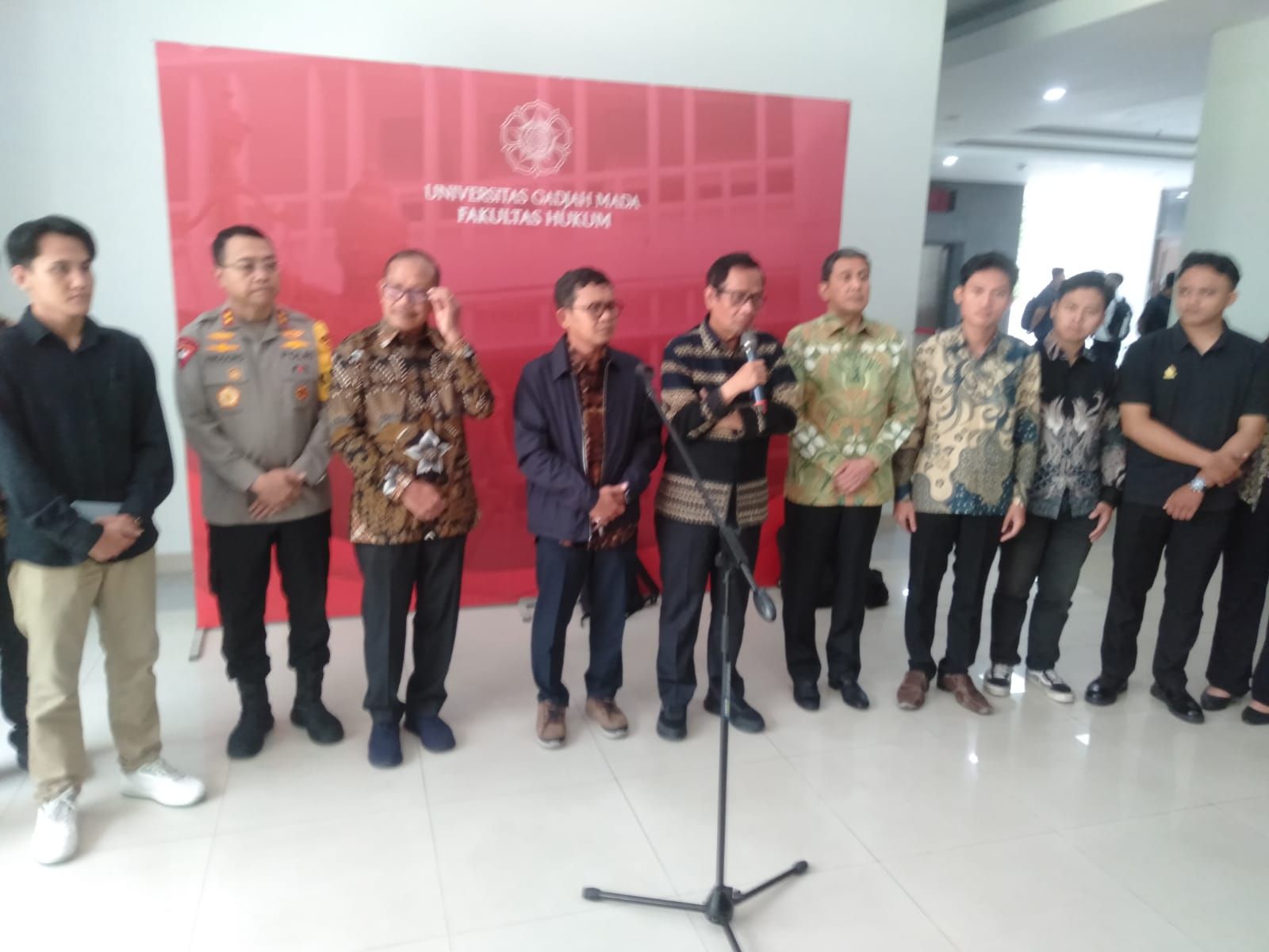 Isu Reformasi Polri Mengemuka dalam Public Hearing di UGM, Mahfud MD: Semua Ingin Polri Lebih Baik