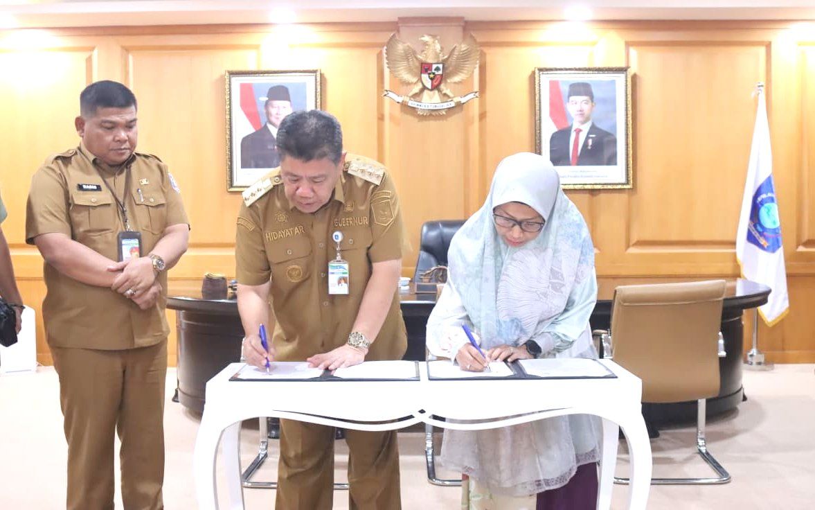 Gubernur Hidayat Arsani dan Yayasan Sahabat Cipta Teken MoU Pendanaan RBP REDD+, Terima Dana Rp3,5 untuk Pengelolaan Hutan