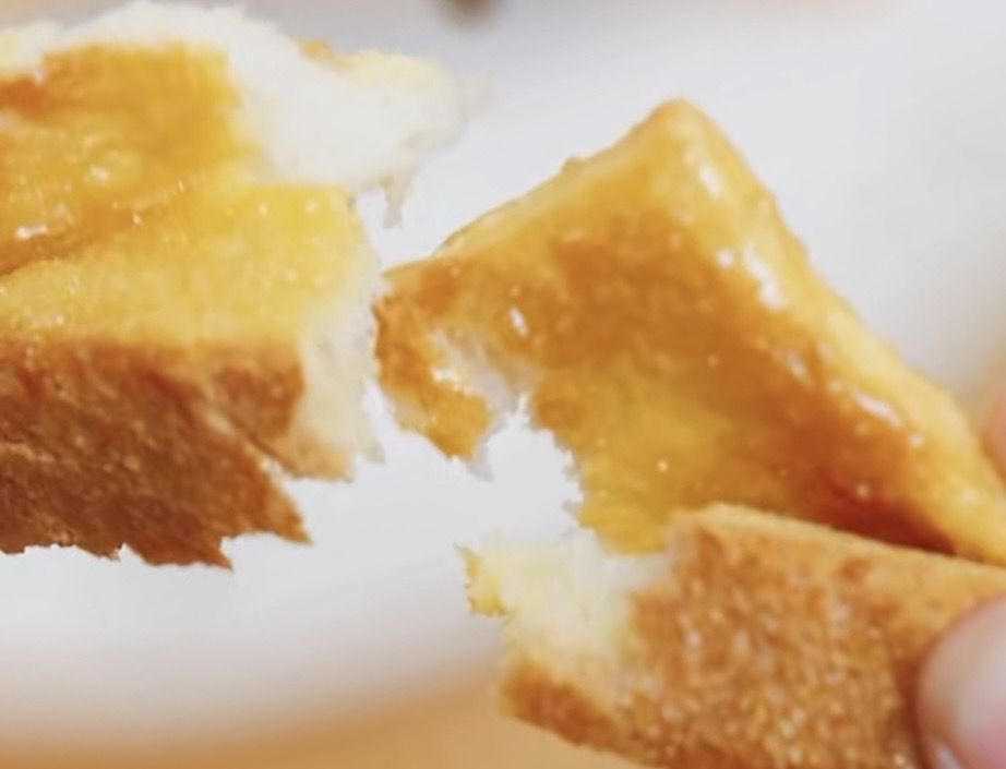Resep Roti Bakar Madu, Menu Sarapan Manis yang Praktis dan Mudah Dibuat di Rumah