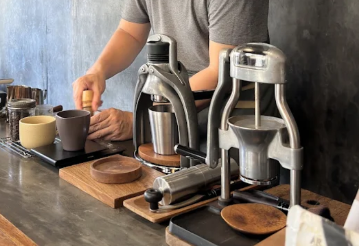 Manfaat Manual Brewing. Cara Sederhana Menikmati Kopi dengan Rasa Maksimal