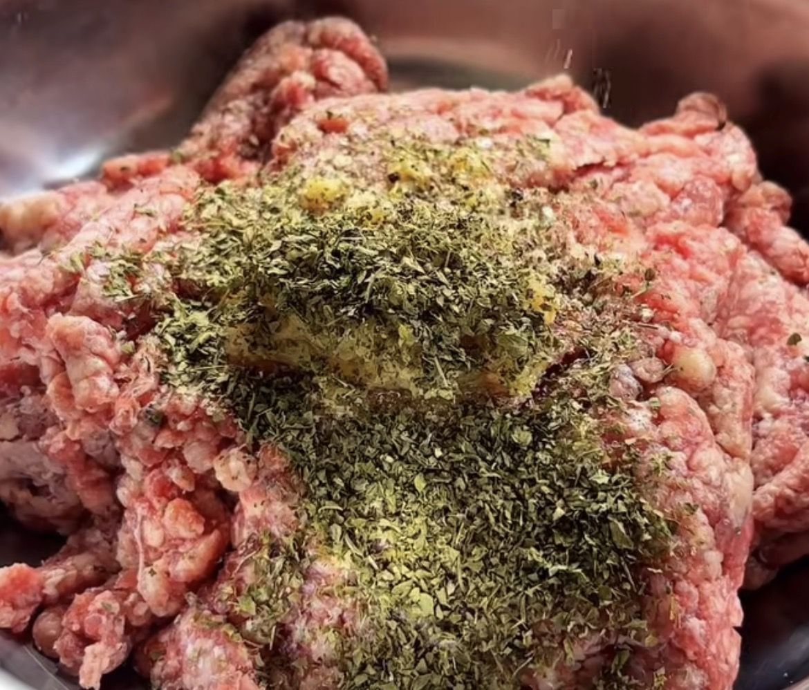 Auto Favorit! Resep Creamy Garlic Butter Meatballs yang Lembut dan Super Gurih