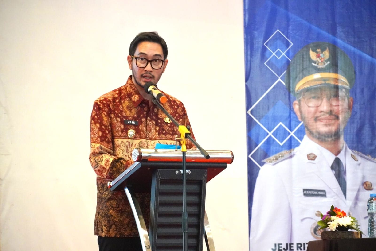 Pemkab Bandung Barat Terbitkan SE Kesiapsiagaan Libur Natal 2025 dan Tahun Baru 2026