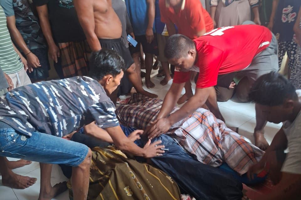 Perahu Rombongan Camat Liukang Tupabbiring Pangkep Terbalik Saat Antar Bantuan, 3 Orang Tewas