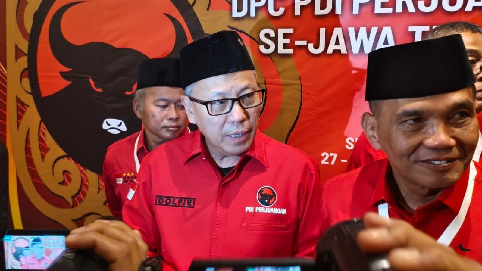 Dolfie Palit Resmi Menjadi Ketua DPD PDIP Jawa Tengah, Siap Hadapi Tantangan Politik 2024