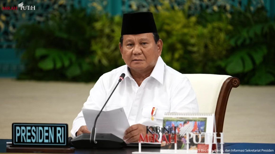 Prabowo Kritik Keras Pejabat: Korban Bencana Bukan Objek Foto, Utamakan Bertindak!