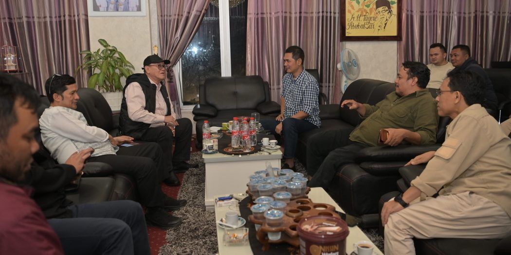 Sekda Aceh–Bupati Bener Meriah Bahas Huntara dan Huntap untuk Korban Bencana