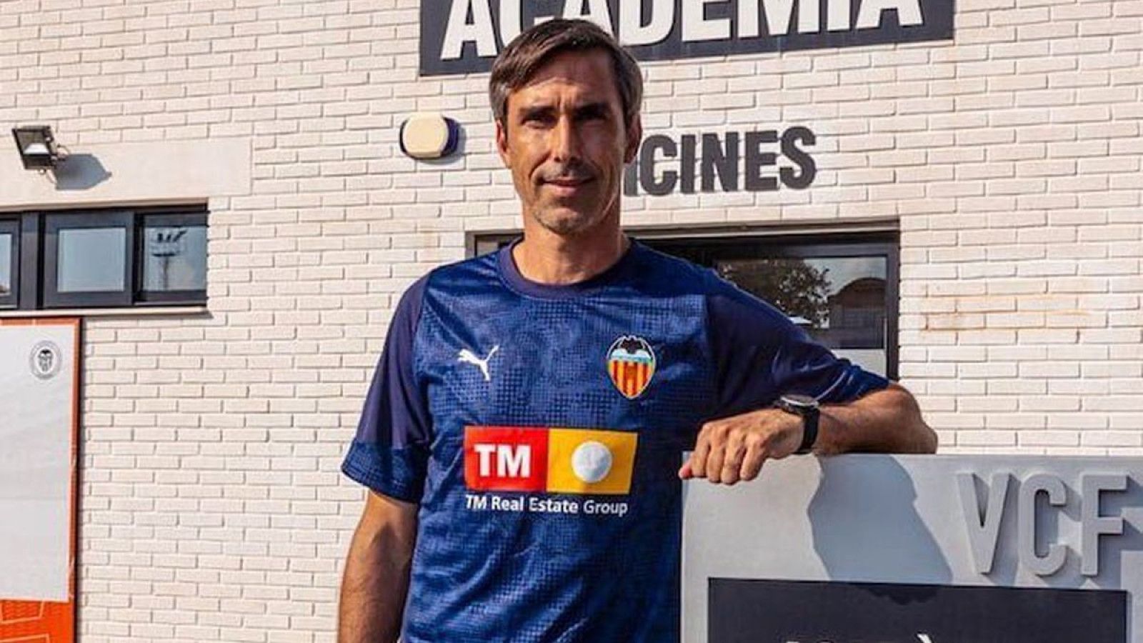 Tragedi di Laut: Pelatih Sepak Bola Valencia dan Tiga Anak Perempuan Hilang Nyawa