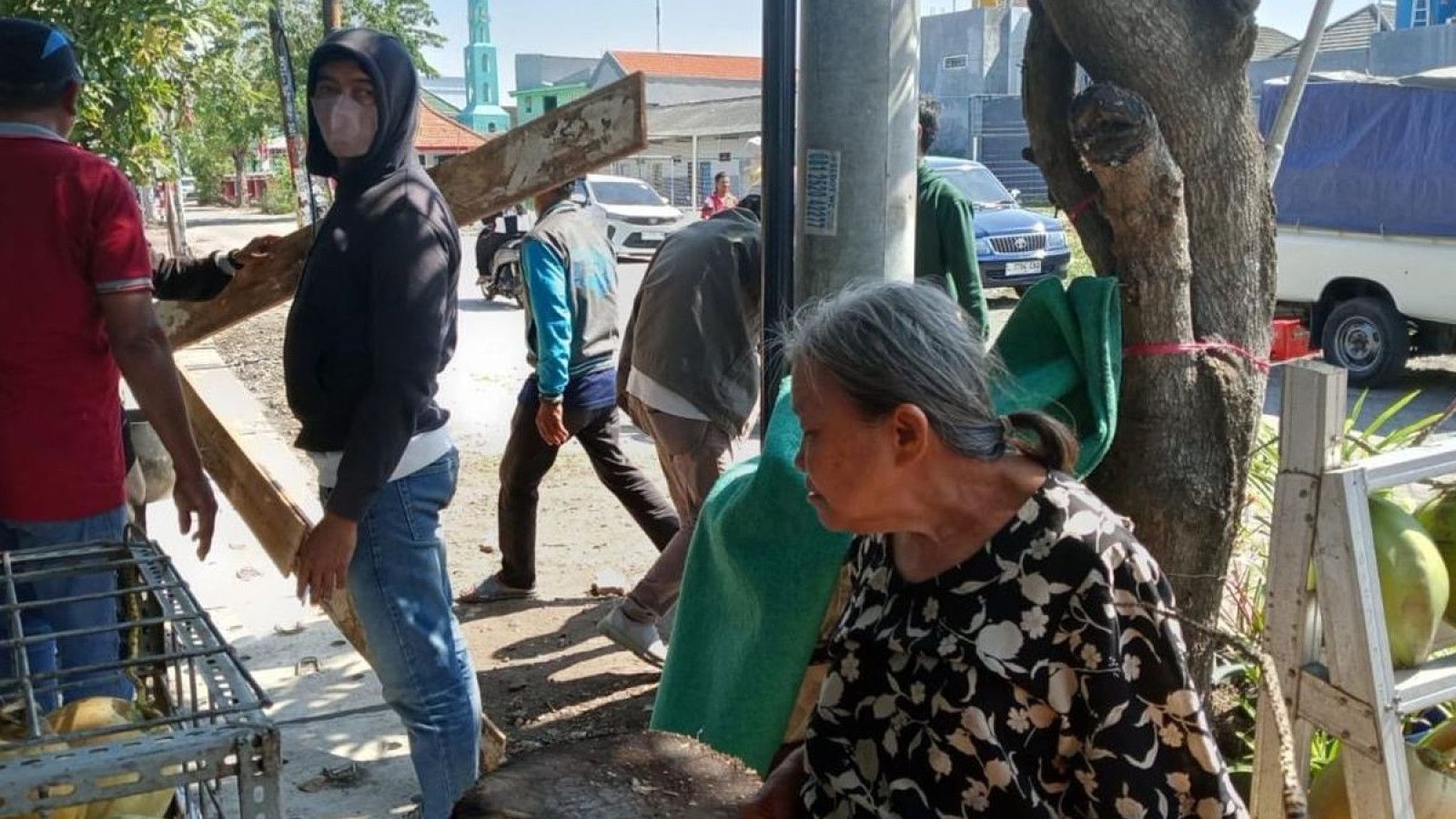 Polda Jatim Tetapkan Tersangka dalam Kasus Pembongkaran Rumah Nenek Elina di Surabaya