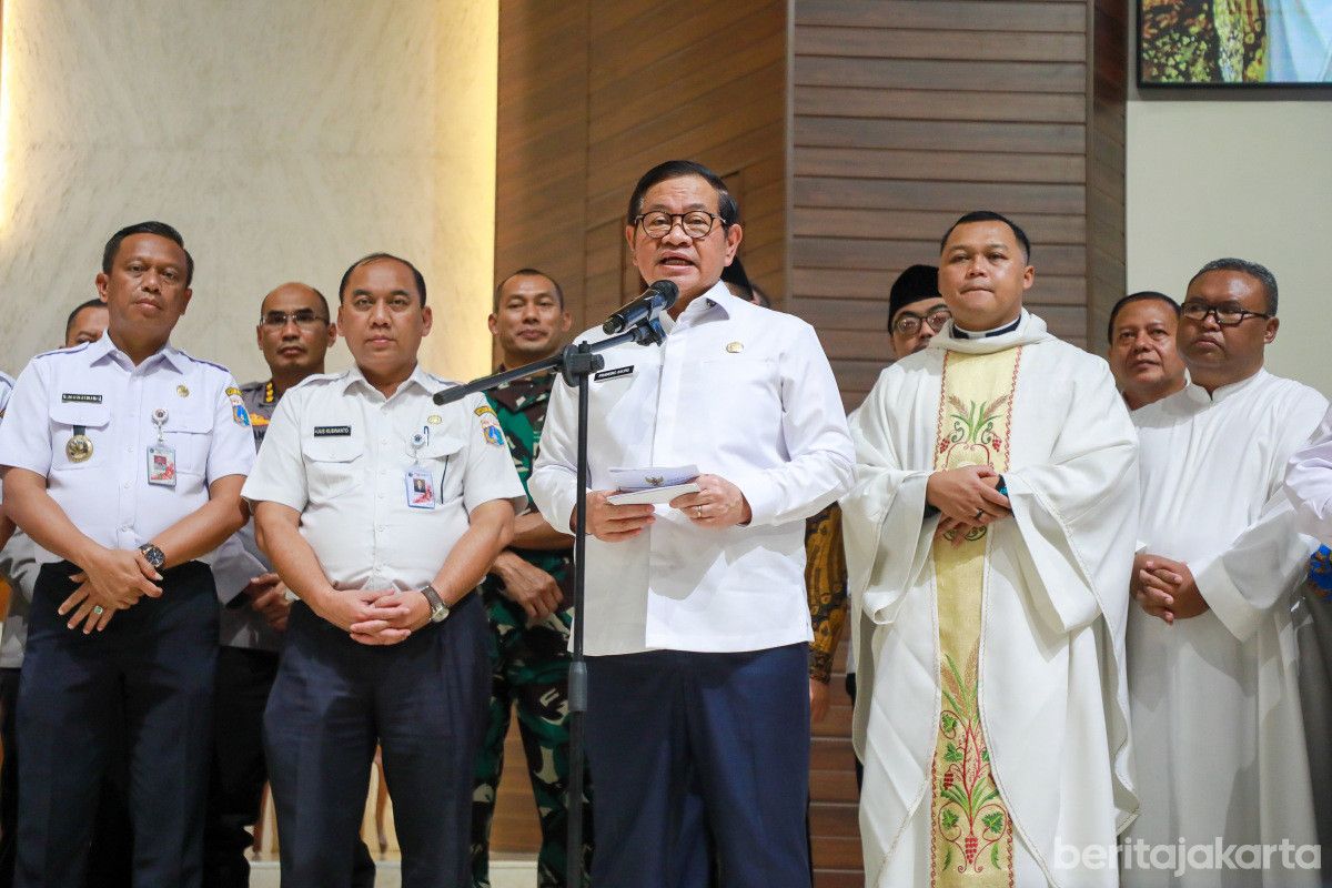 Gubernur Pramono Ajak Warga Jakarta Sambut Natal dengan Sederhana dan Penuh Sukacita