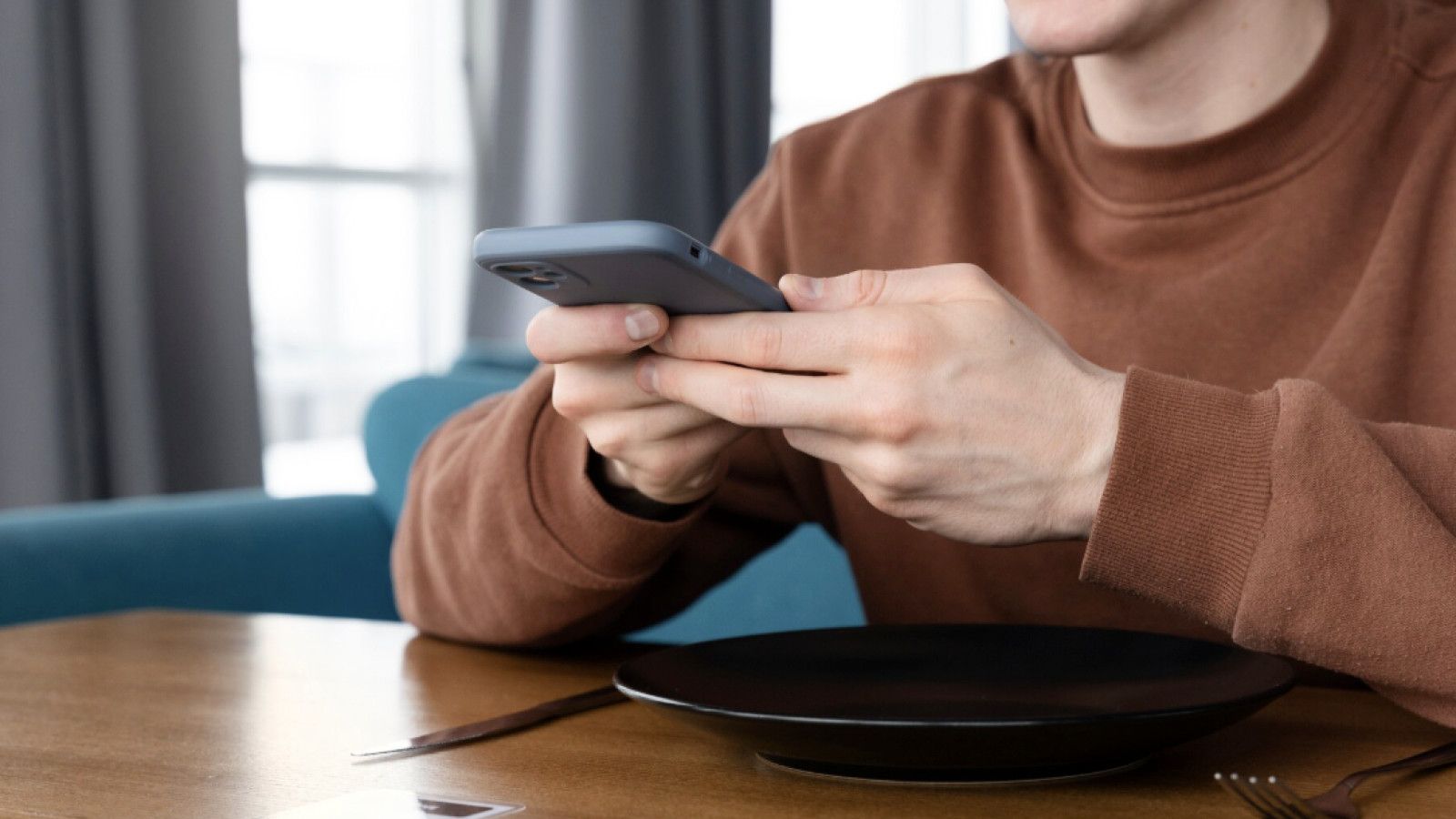 Perbedaan Hasil Foto Smartphone di Siang dan Malam Hari: Menelusuri Penyebabnya