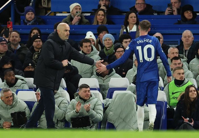 Hasil Buruk Beruntun, Chelsea Mulai Pertimbangkan Nasib Enzo Maresca