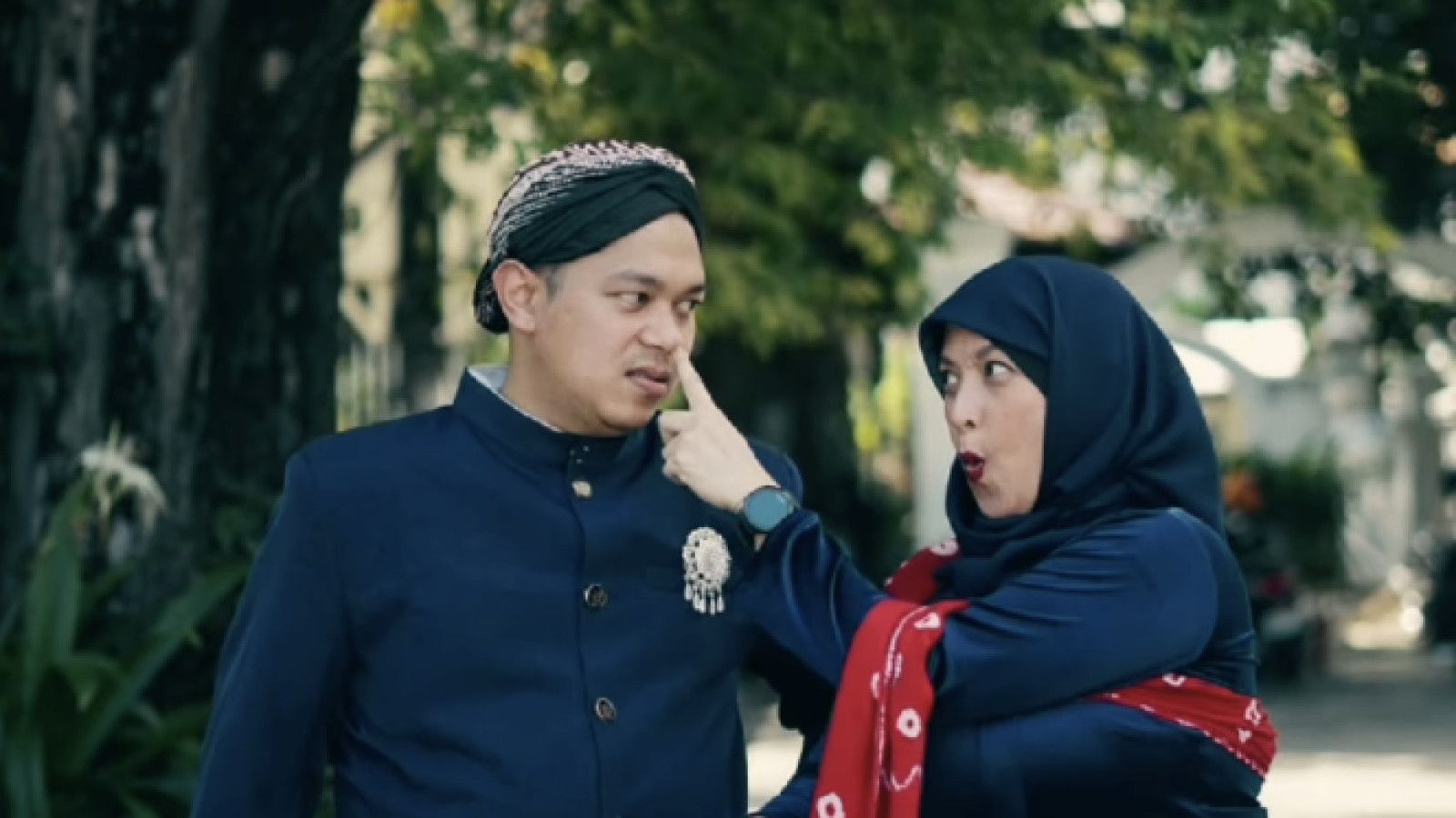 Andhara Early Umumkan Perceraian Setelah 14 Tahun Bersama Bugi Ramadhana