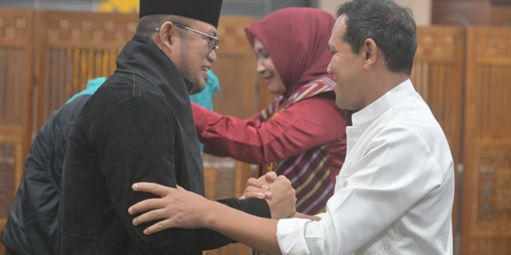 Gubernur Kaltim Tiba di Aceh, Bawa Bantuan dan Program Pendidikan Pascabencana