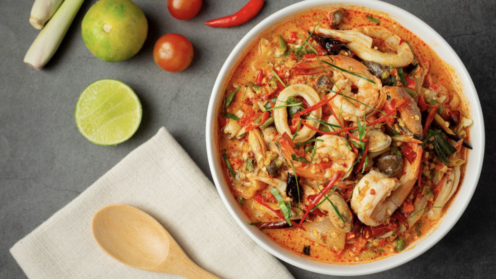 Manfaat Kesehatan Menakjubkan dari Makanan Pedas