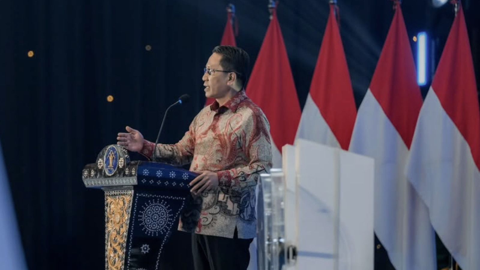 Menkum Ulas Perbedaan Kritik dan Penghinaan dalam Penggunaan Meme