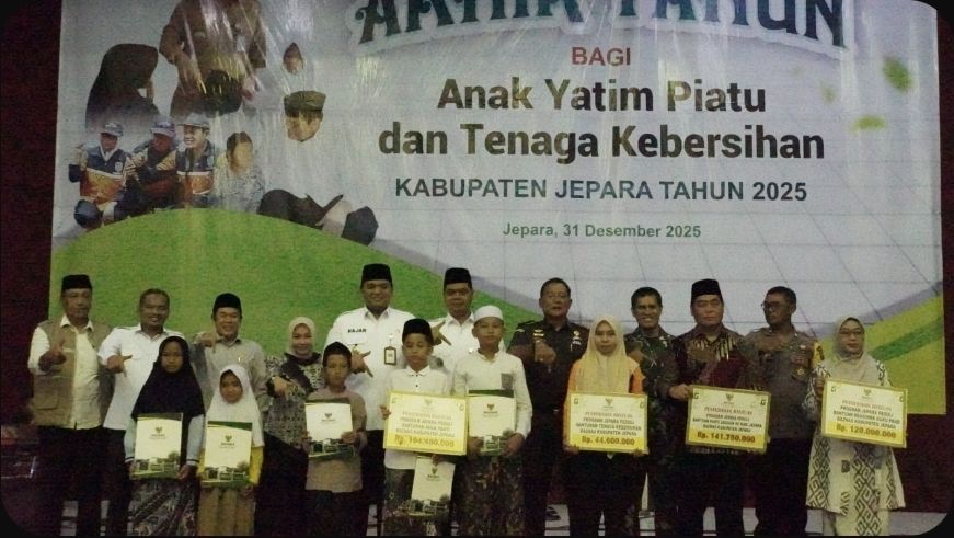 Kolaborasi Pemkab Jepara dengan Baznas Beri Bantuan Kepada Anak Yatin Piatu