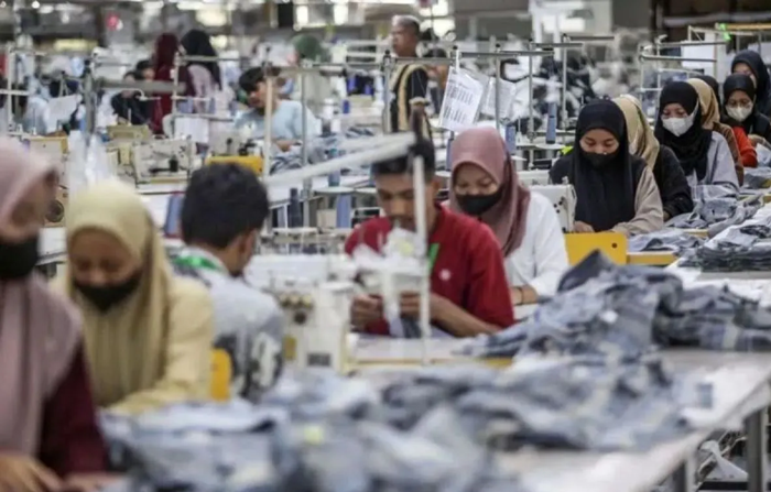 Pemerintah Tetapkan Bea Masuk Kain Tenunan, Imbas Kerugian pada Industri Nasional
