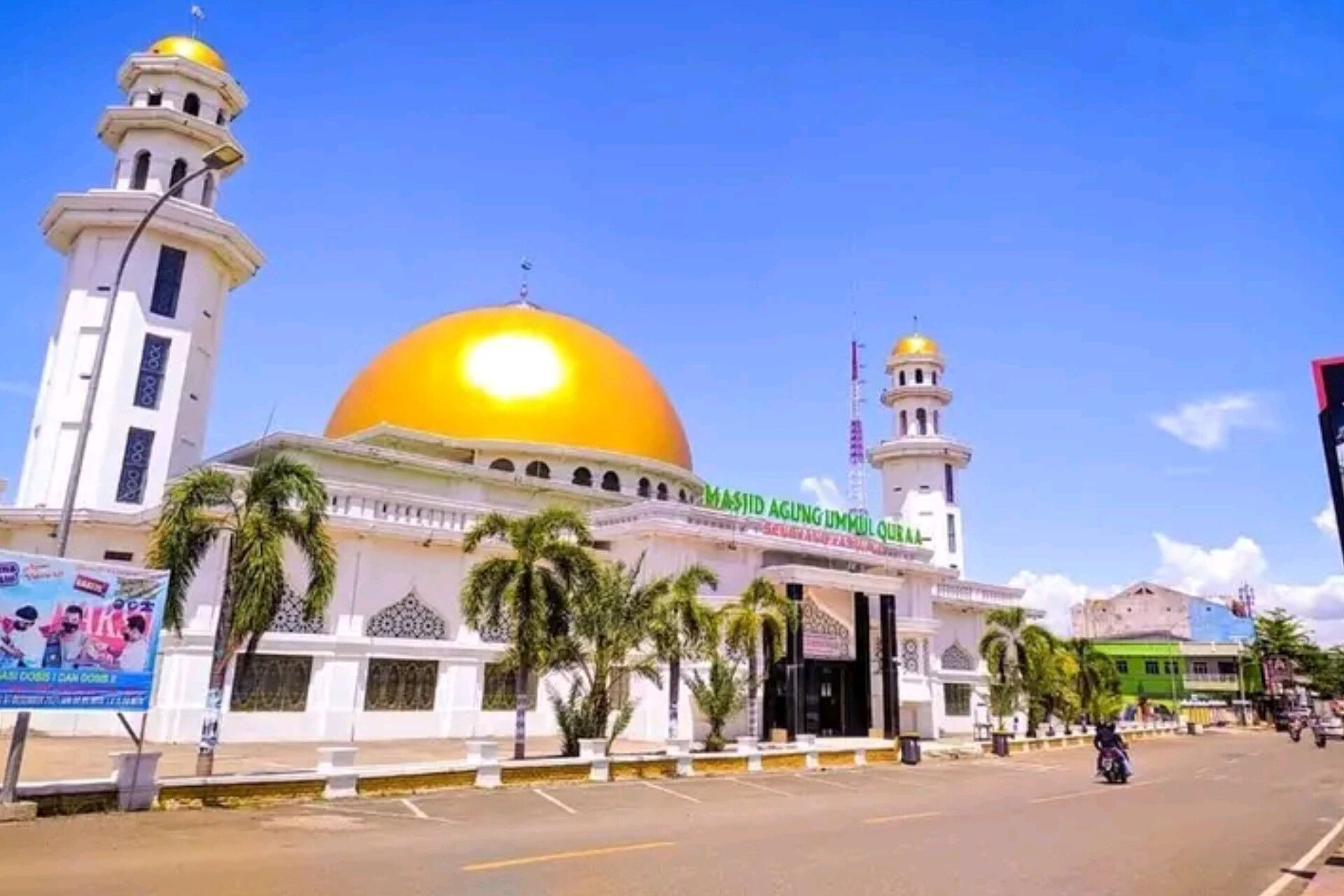 Menyusuri Wisata Religi di Wajo: Dari Masjid Kuno hingga Makam Cucu Rasulullah