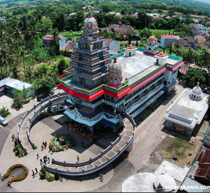 4 Wisata Religi di Sumatera Utara yang Wajib Dikunjungi Sekali Seumur Hidup