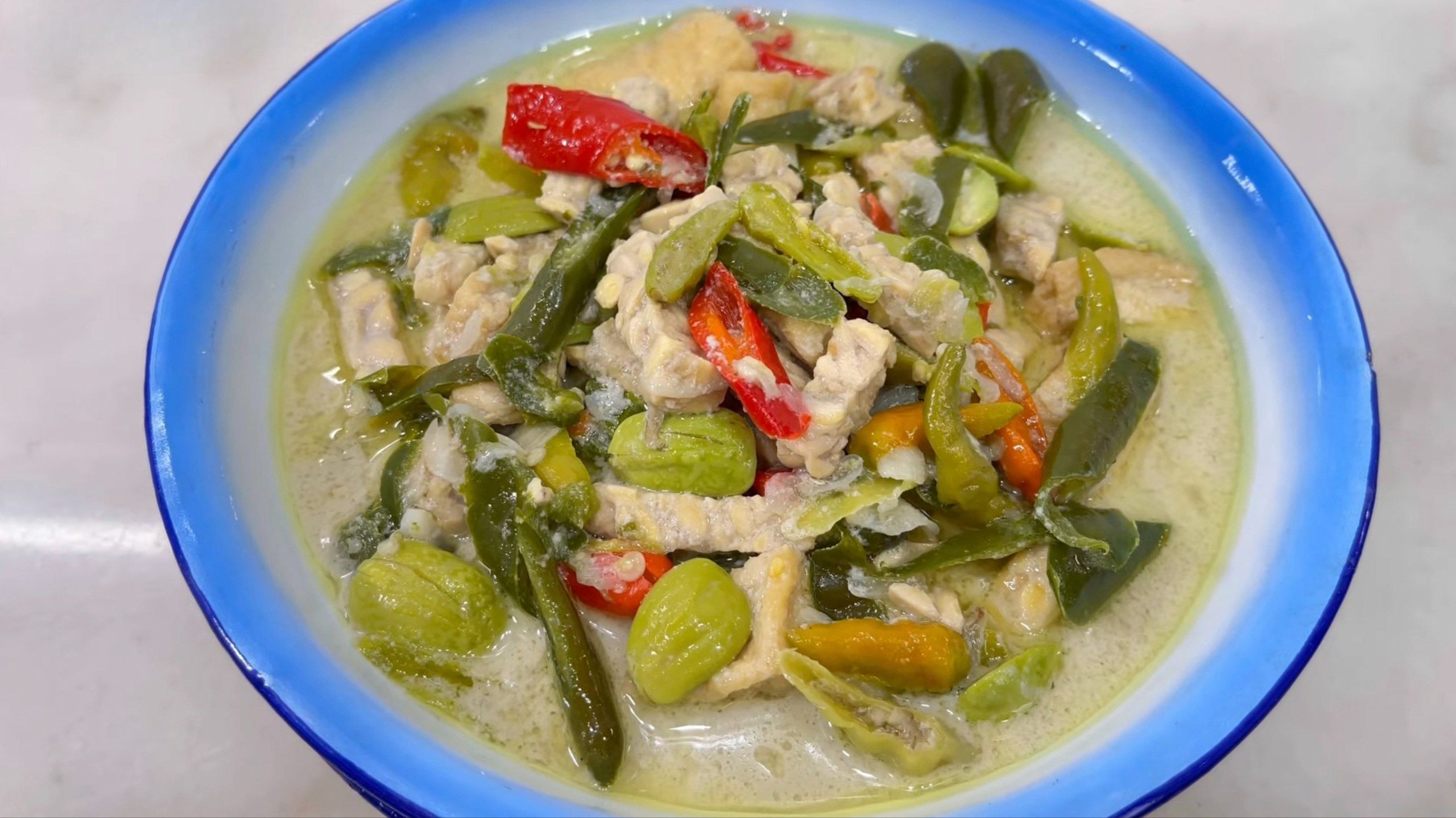 Wajib Dicoba! Ini Resep Jangan Lombok Ndes yang Pedas dan Gurih