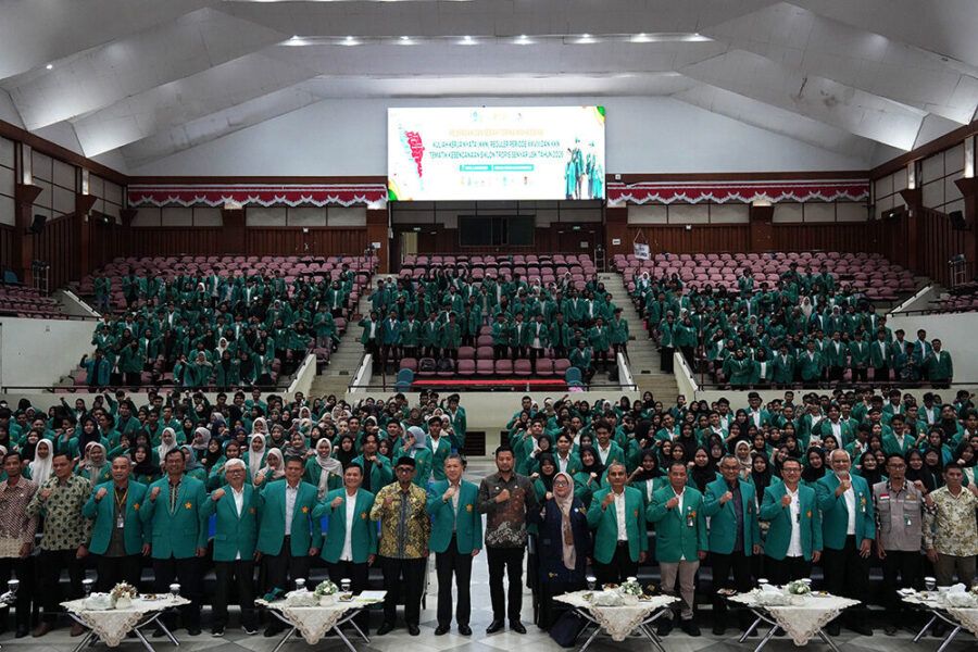 USK Turunkan 938 Mahasiswa untuk Bantu Pulihkan Dampak Siklon Senyar