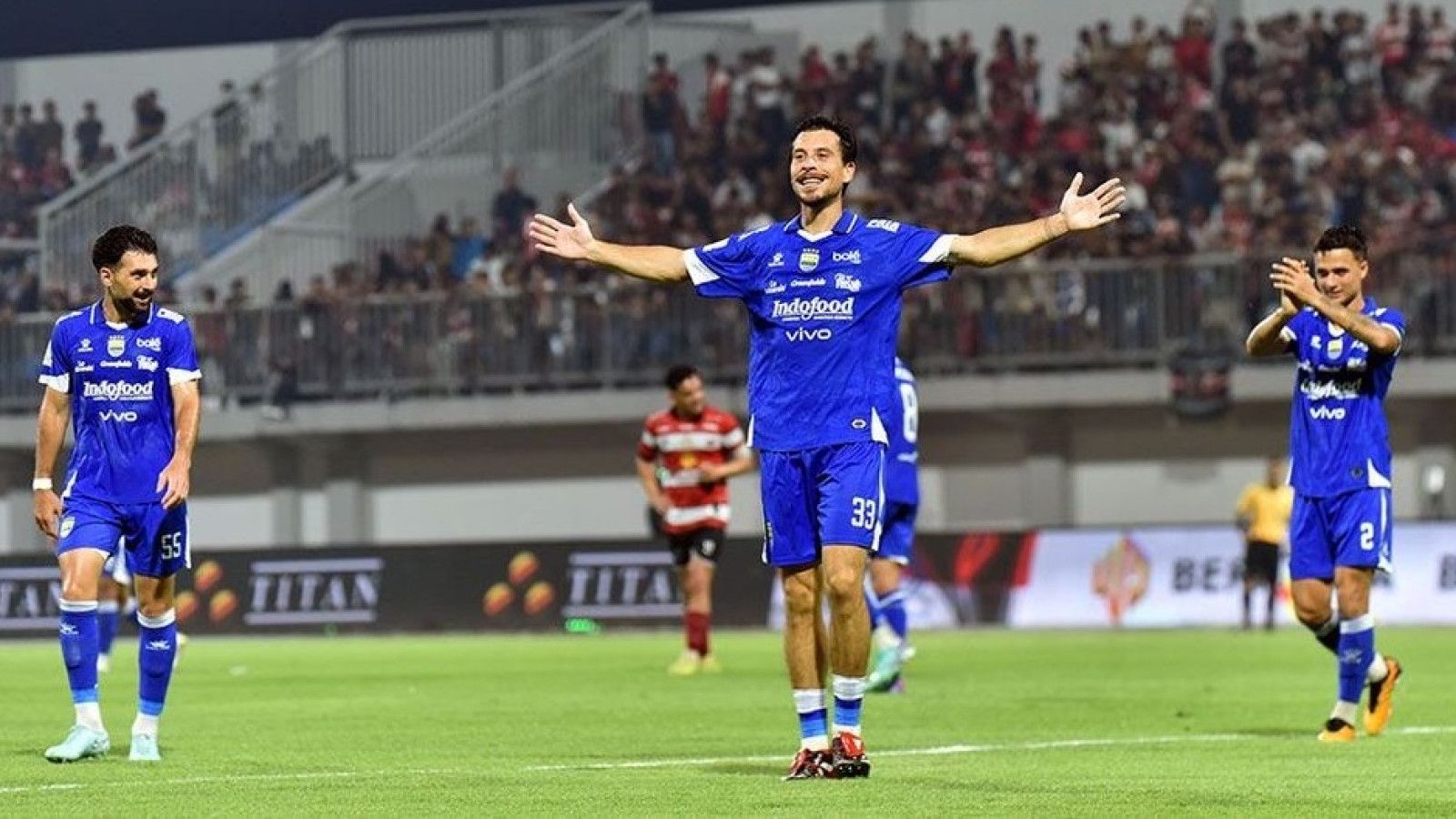 Thom Haye Buka Suara Soal Ancaman Keluarga Pasca Kemenangan Persib