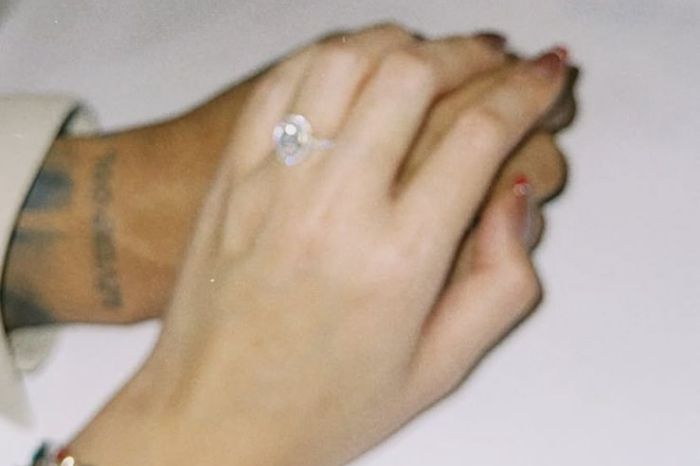 Romantis Abis! Joanna Alexandra Dilamar Immanuel Christover saat Dinner
