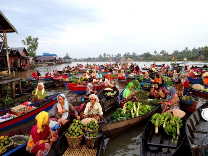 Mengenal Pasar Terapung Lok Baintan: Ikon Wisata dan Ekonomi Kalimantan Selatan