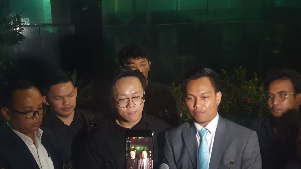 Alur Cerita Korban Merugi Miliaran Imbas Kelas Kripto Timothy Ronald