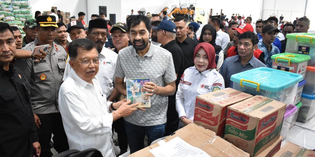 Jusuf Kalla Datang ke Aceh! PMI Kirim Alat Berat & Bantuan Pangan untuk Korban Bencana