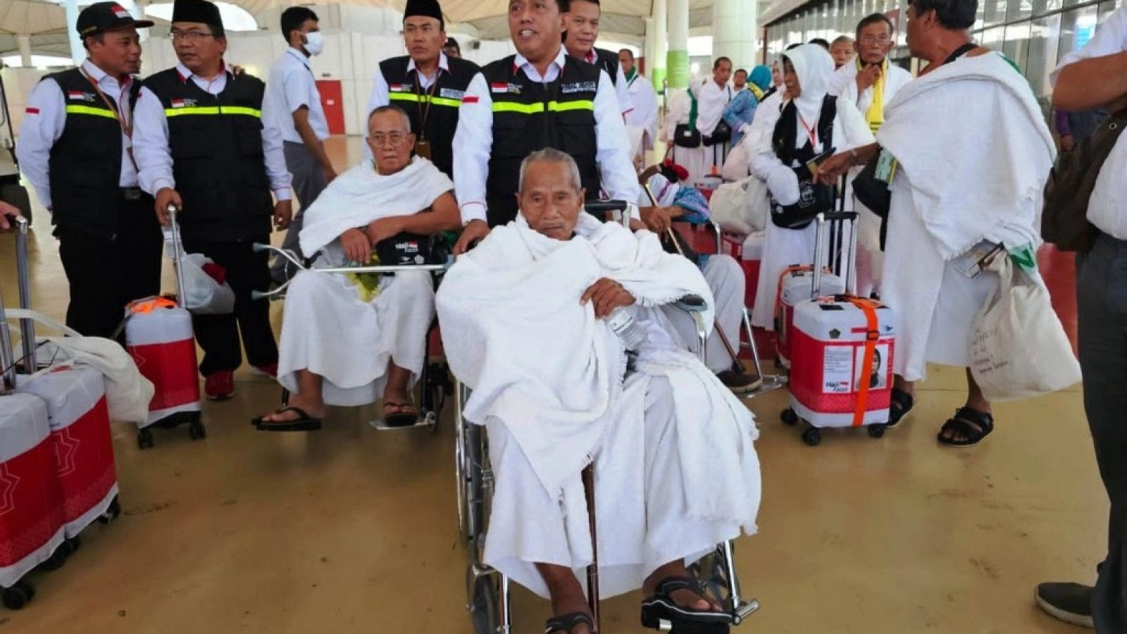 Kemenhaj Perkenalkan Aturan Baru: Petugas Haji Tidak Ber-ihram Selama Pelayanan