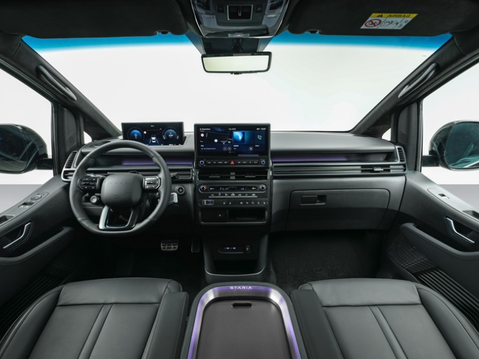 Hyundai Staria Listrik Resmi Meluncur, Bedanya Apa dengan Konvensional?
