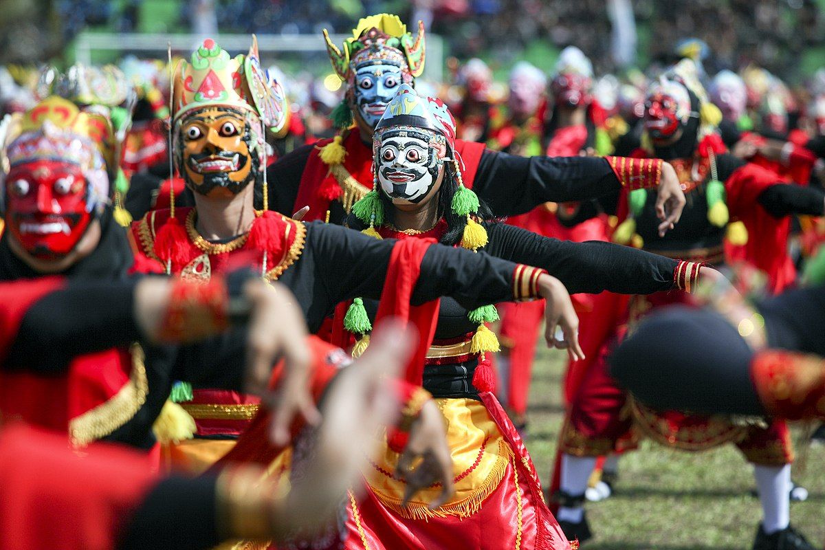 Gak Cuma Apel! Ini 6 Oleh-oleh Malang Anti-Mainstream yang Wajib Masuk Koper