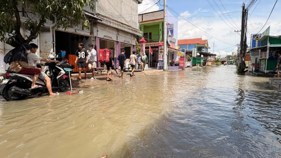 Banjir Rendam Puluhan Desa di Kendal