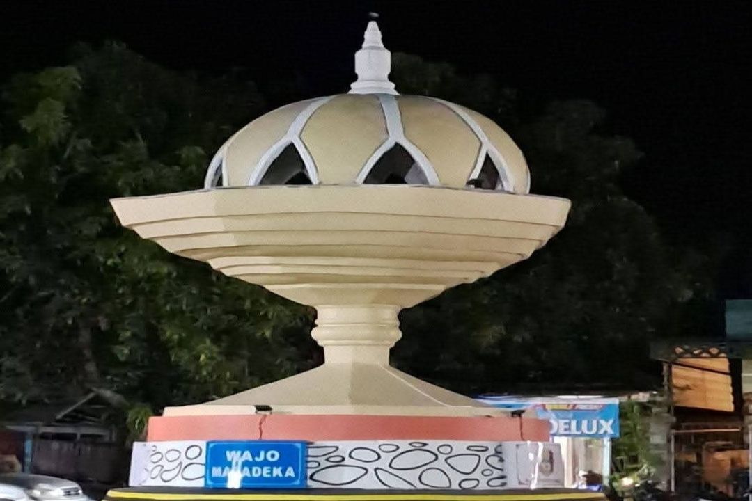 Tugu Jalan di Wajo Disorot Netizen, Mirip Lampu Aladin Padahal Konsep Kubah Masjid