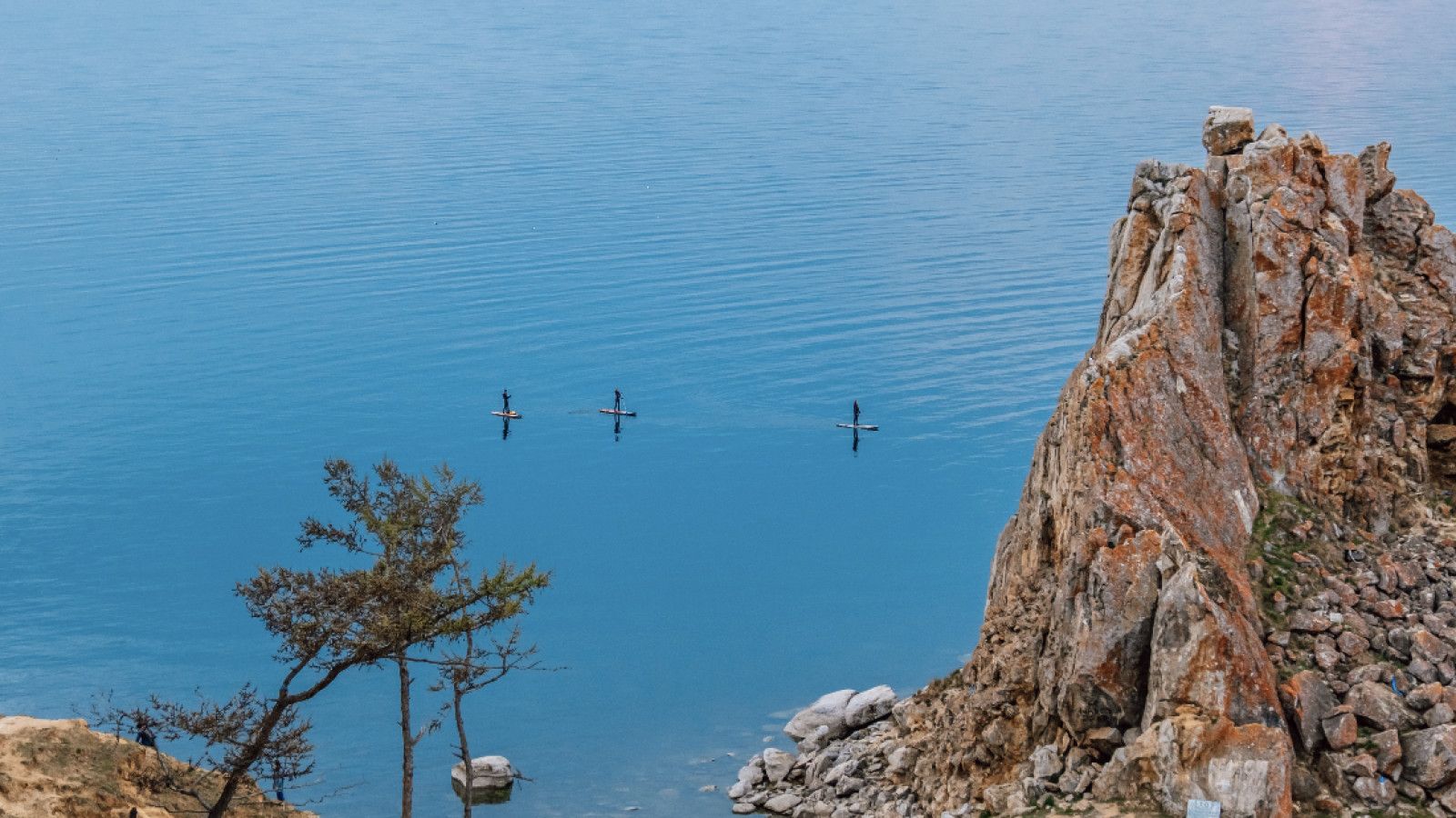 Mengenal Danau Baikal: Kedalaman dan Keanekaragaman Hayati yang Mengagumkan