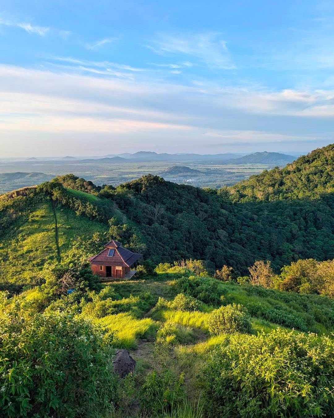 Pesona Gunung Birah: Destinasi Pendakian Favorit dan Ramah Pemula di Kalsel