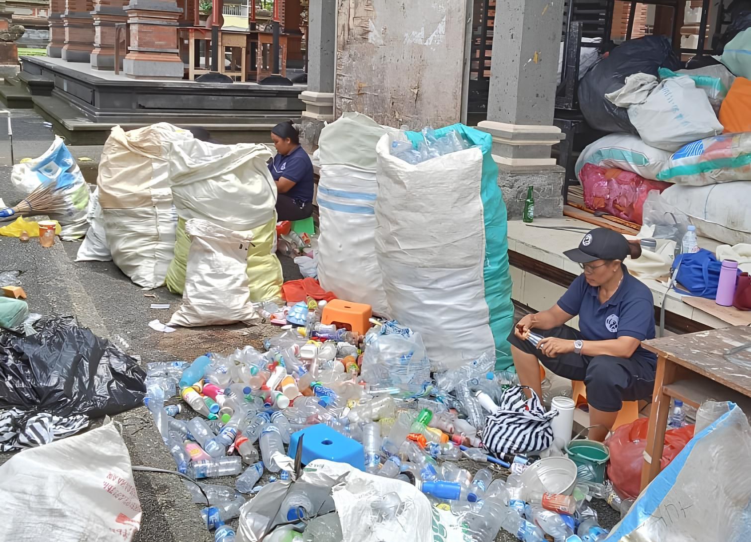 Antusiasme Warga Tinggi, Bank Sampah Desa Sembung Terus Berjalan Rutin